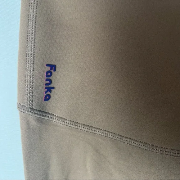 Fanka Body Sculpt 1.0 7/8 Leggings Reversible Wear NWOT Size S Tank Compression - Picture 10 of 12